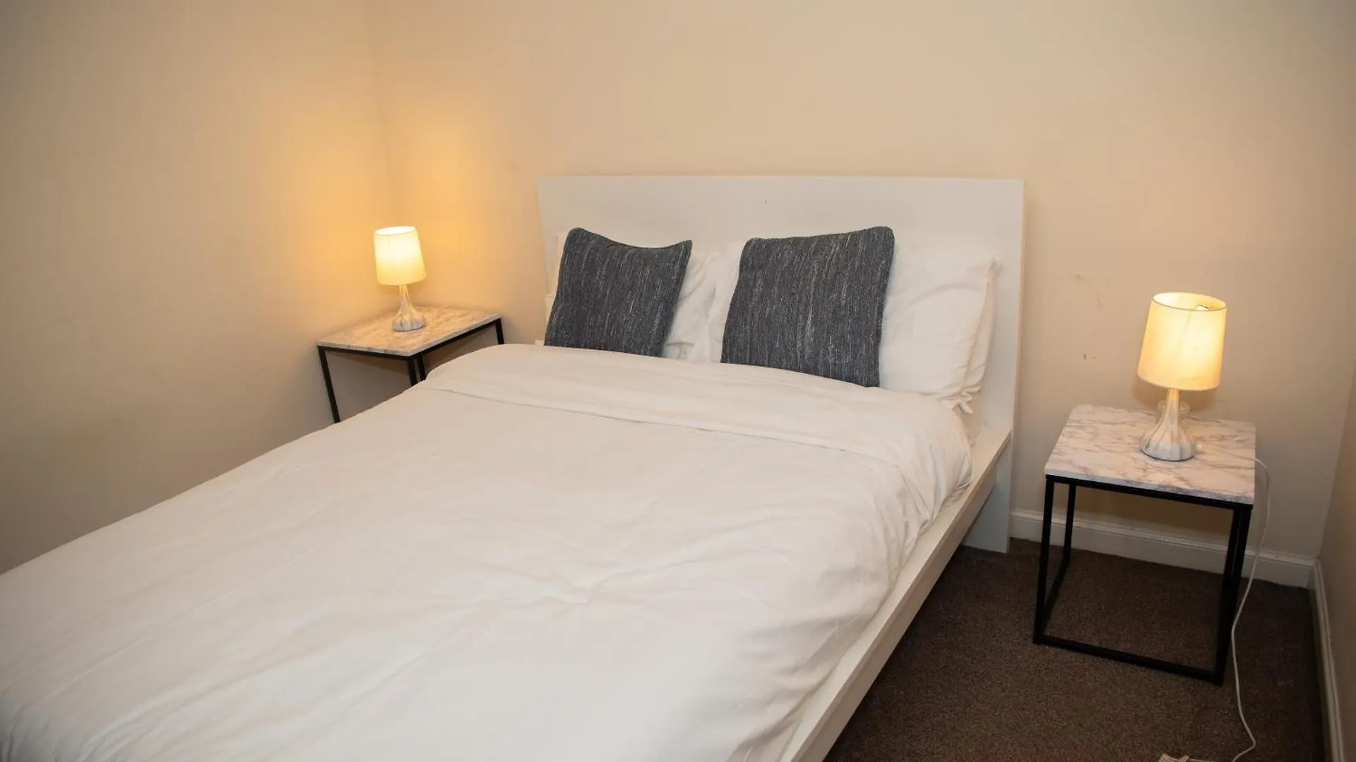 Charlotte Apartment Aberdeen
